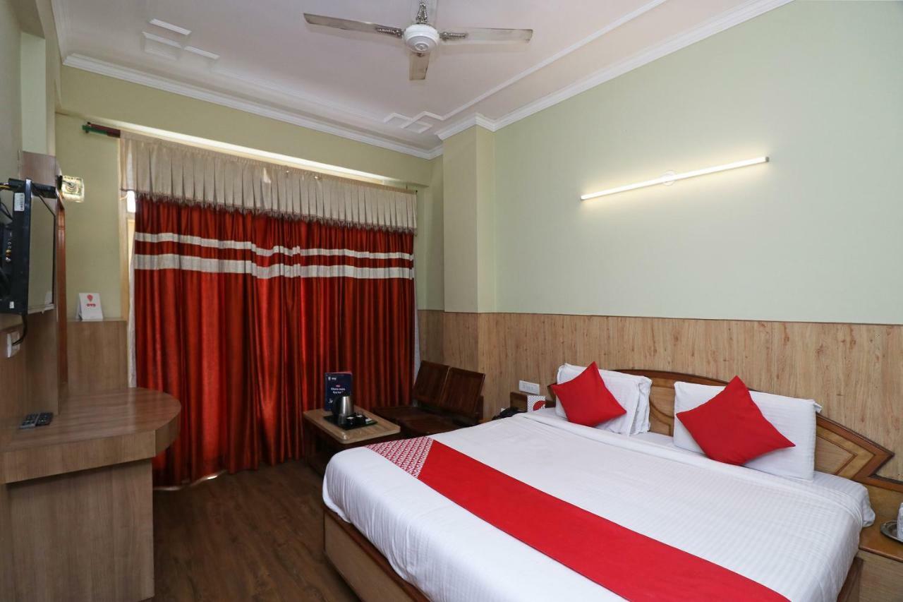 Oyo 22075 Hotel Bali Palace Katra  Bagian luar foto