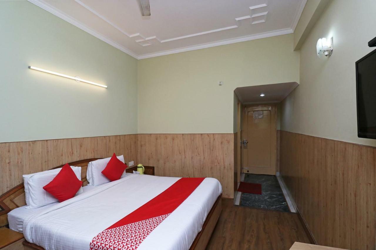 Oyo 22075 Hotel Bali Palace Katra  Bagian luar foto