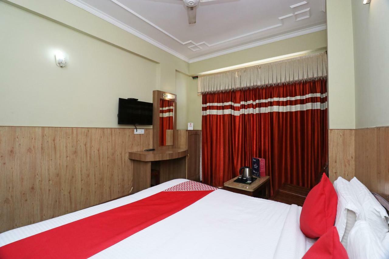 Oyo 22075 Hotel Bali Palace Katra  Bagian luar foto