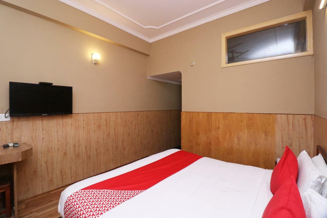 Oyo 22075 Hotel Bali Palace Katra  Bagian luar foto